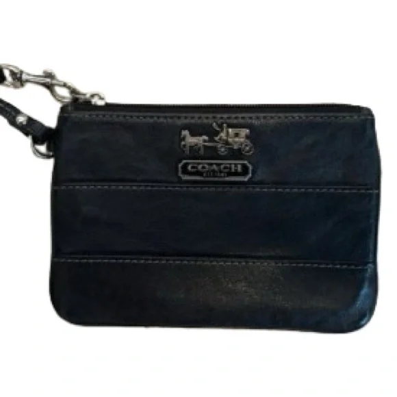Coach leather wristlet - Picture 1 of 5